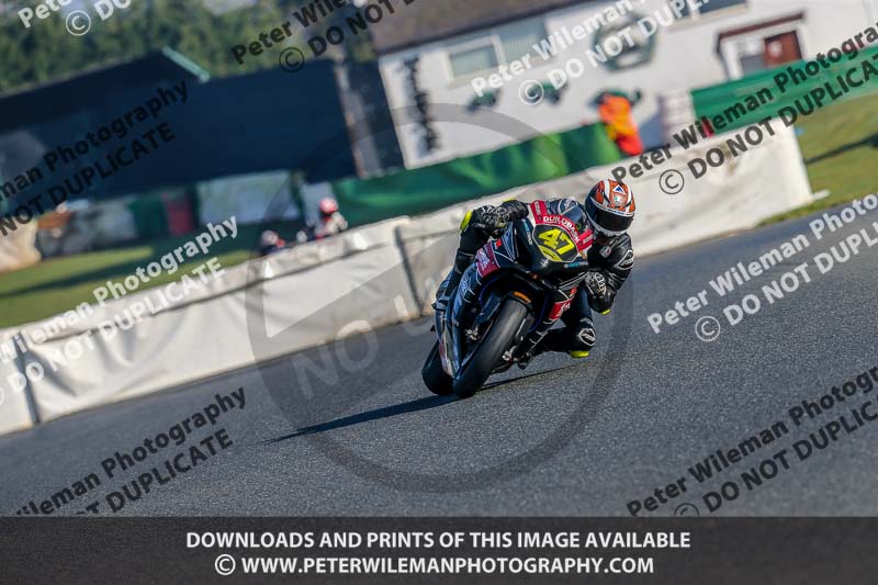 PJ Motorsport Photography 2018;enduro digital images;event digital images;eventdigitalimages;mallory park;mallory park photographs;mallory park trackday;mallory park trackday photographs;no limits trackdays;peter wileman photography;racing digital images;trackday digital images;trackday photos